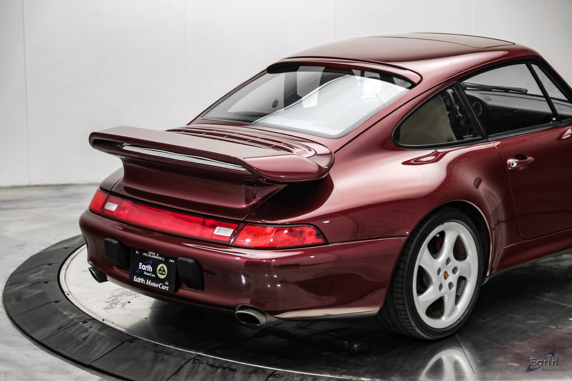 Used 1997 Porsche 911 Carrera 4S AWD/4WD image 21