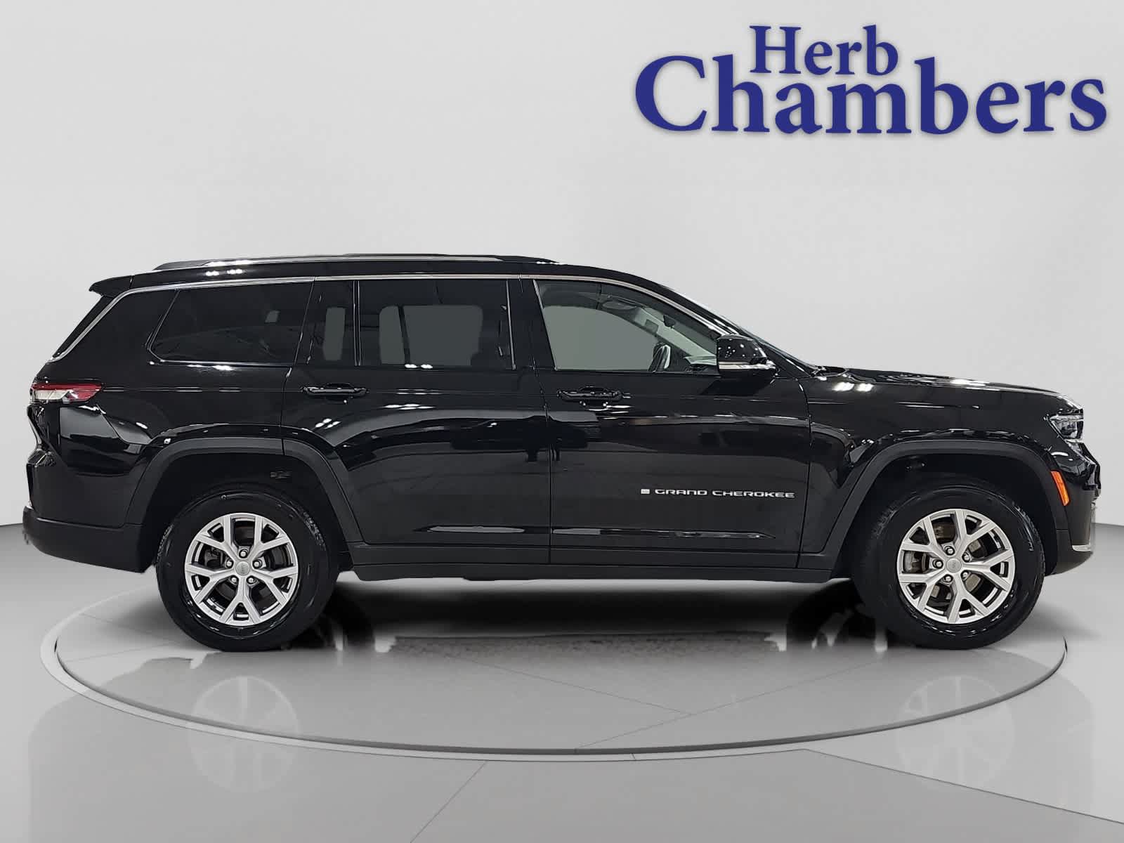 Used 2021 Jeep Grand Cherokee L Limited AWD/4WD image 10