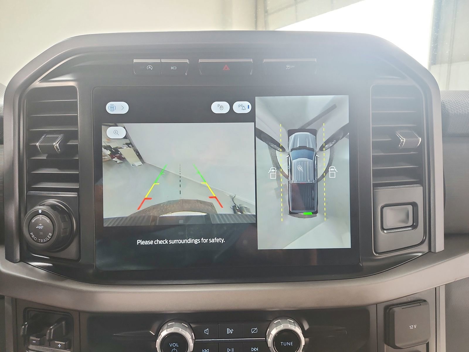 Used 2024 Ford F150 XLT w/ Mobile Office Package image 30