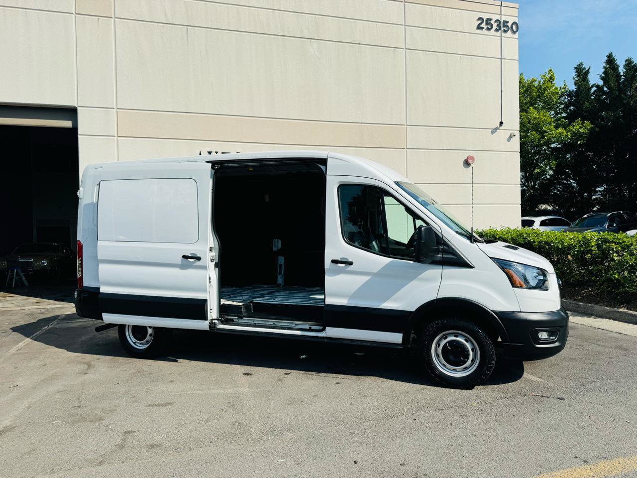 Used 2020 Ford Transit 250 Medium Roof w/ Load Area Protection Package RWD image 14