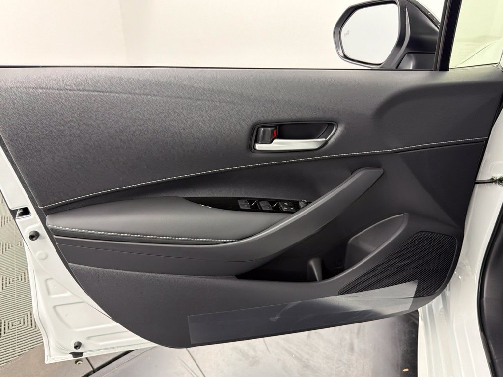 New 2027 Toyota Corolla Hatchback FWD image 16
