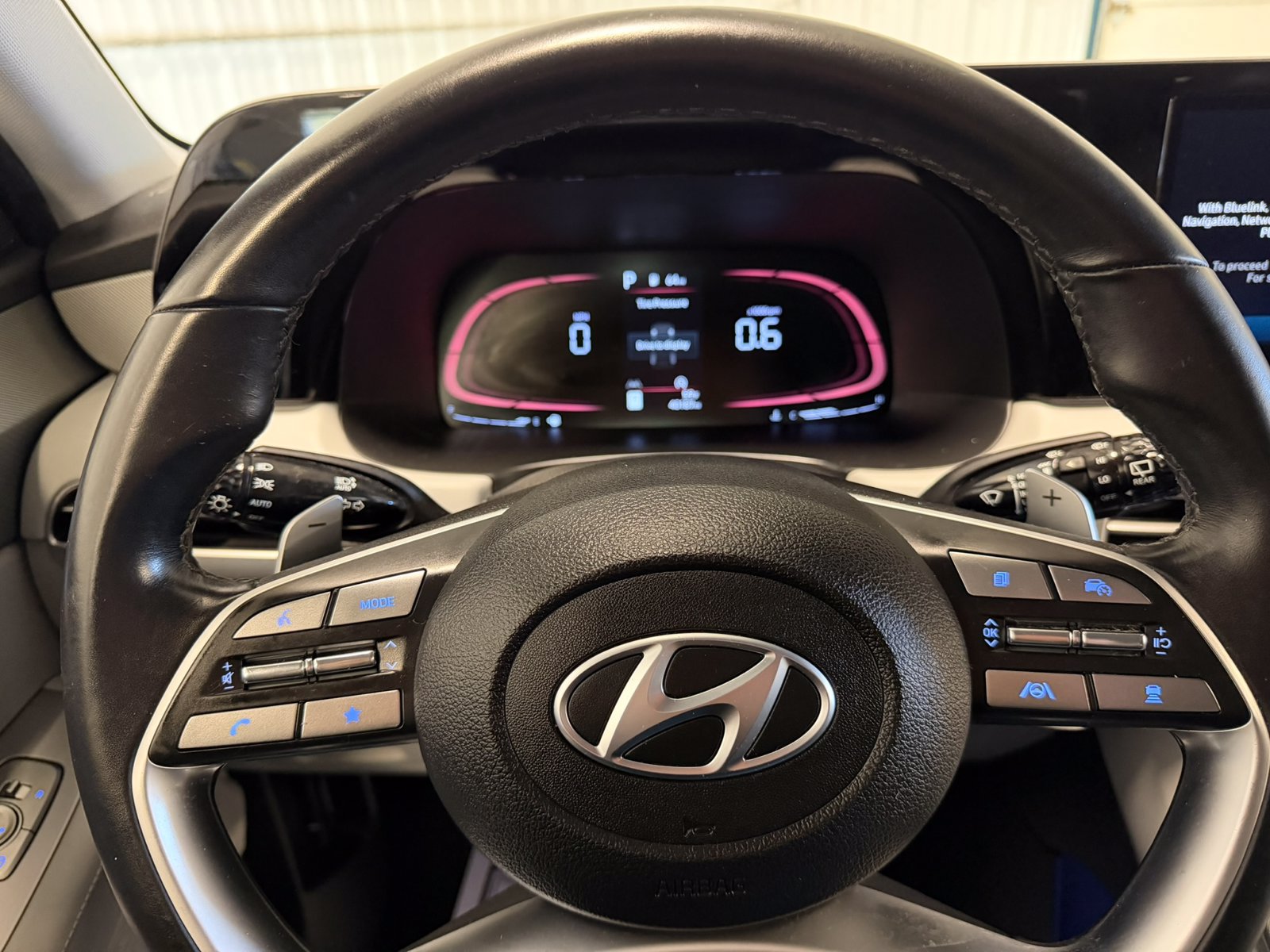 Used 2024 Hyundai Palisade SEL AWD/4WD image 35