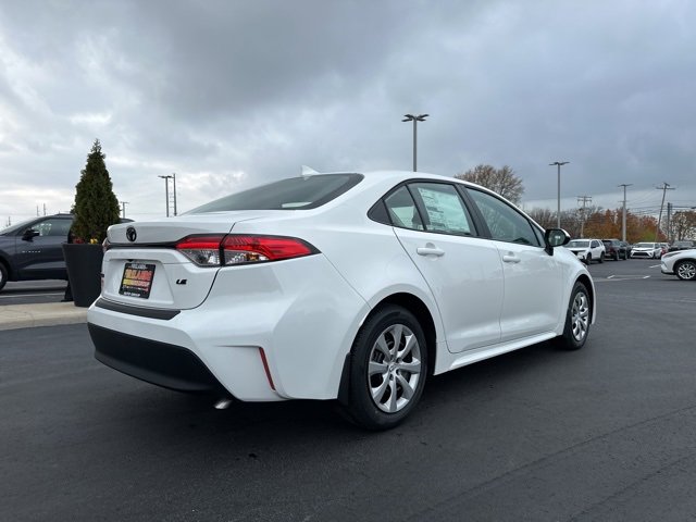 New 2026 Toyota Corolla LE image 7