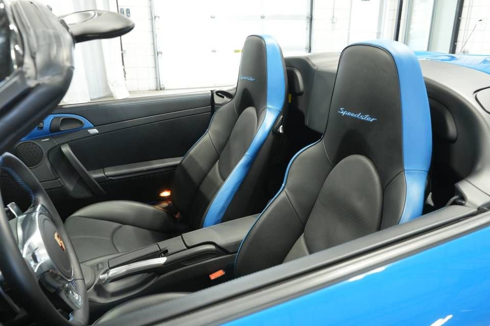 Used 2011 Porsche 911 Speedster image 52