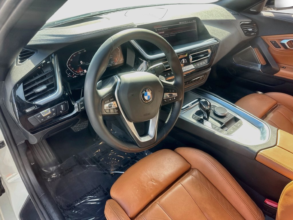 Used 2019 BMW Z4 sDrive30i w/ Executive Package RWD image 9