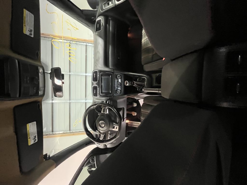 Used 2010 Volkswagen GTI 4-Door image 6