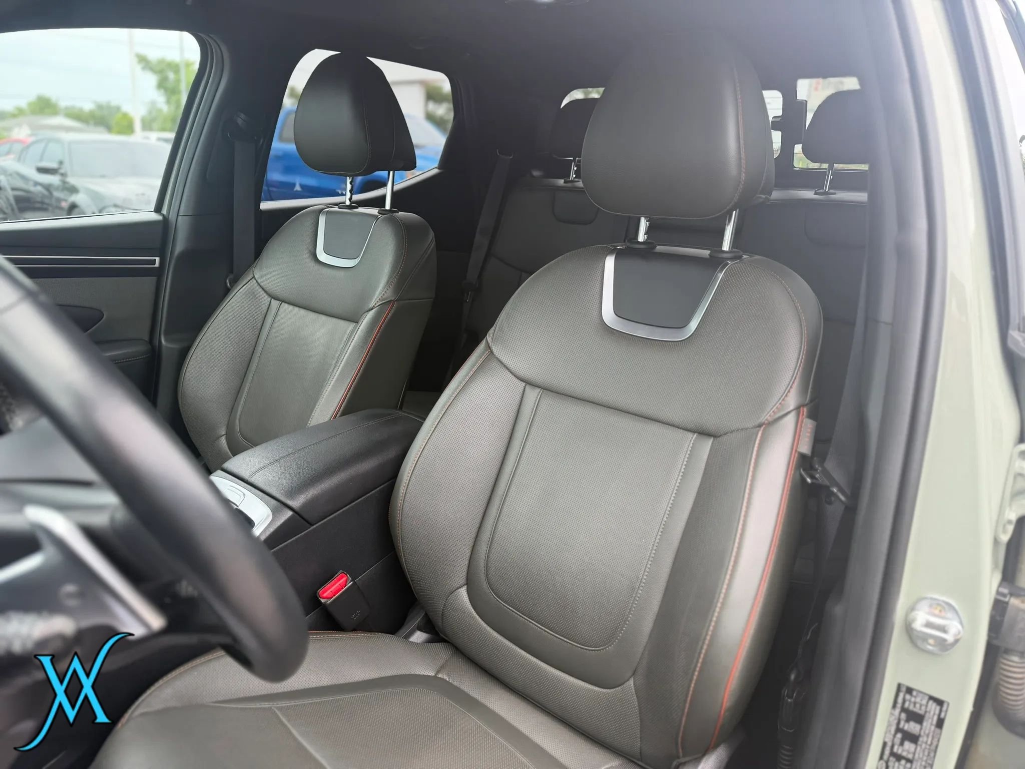 Used 2023 Hyundai Santa Cruz Limited AWD/4WD image 14