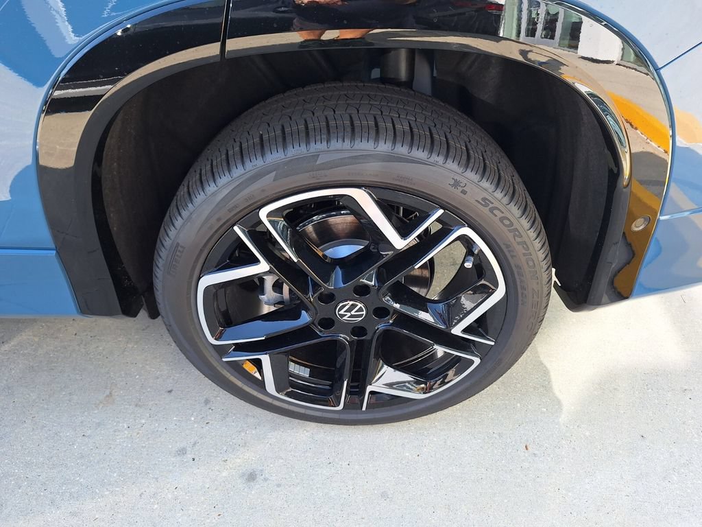 New 2026 Volkswagen Tiguan SEL R-Line AWD/4WD image 24