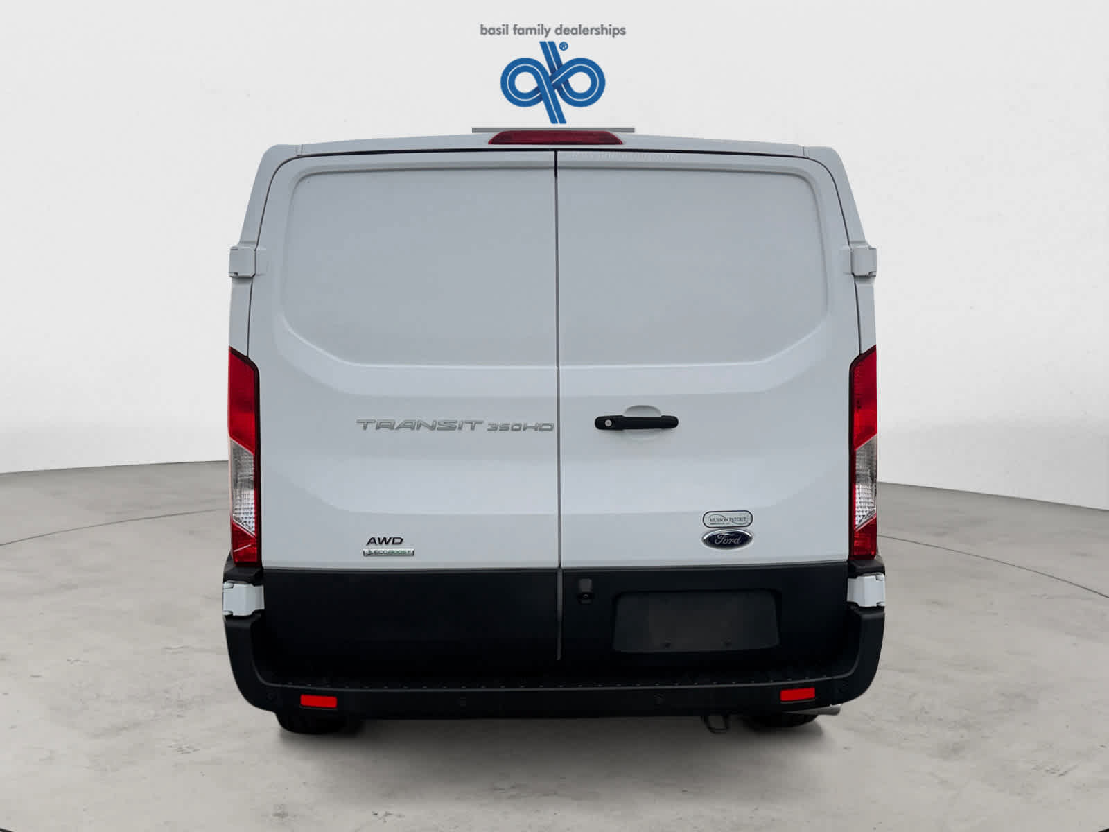 Used 2025 Ford Transit 350 148 Low Roof AWD w/ Load Area Protection Package image 5