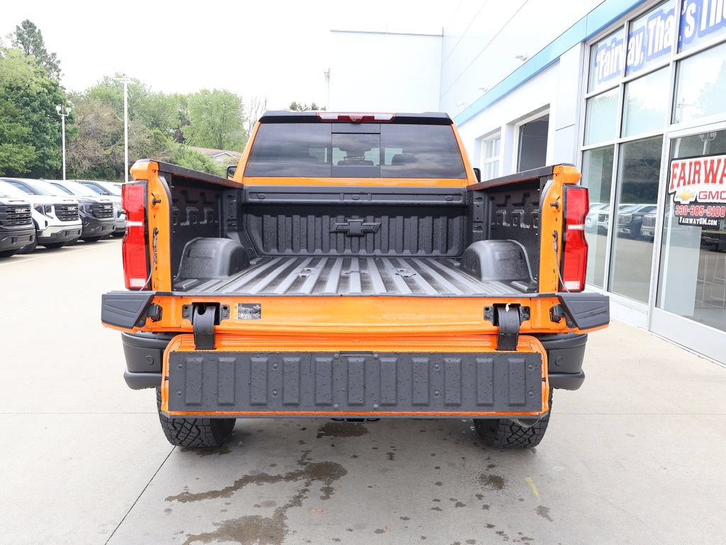 New 2026 Chevrolet Silverado 2500 ZR2 w/ ZR2 Bison Edition AWD/4WD image 35