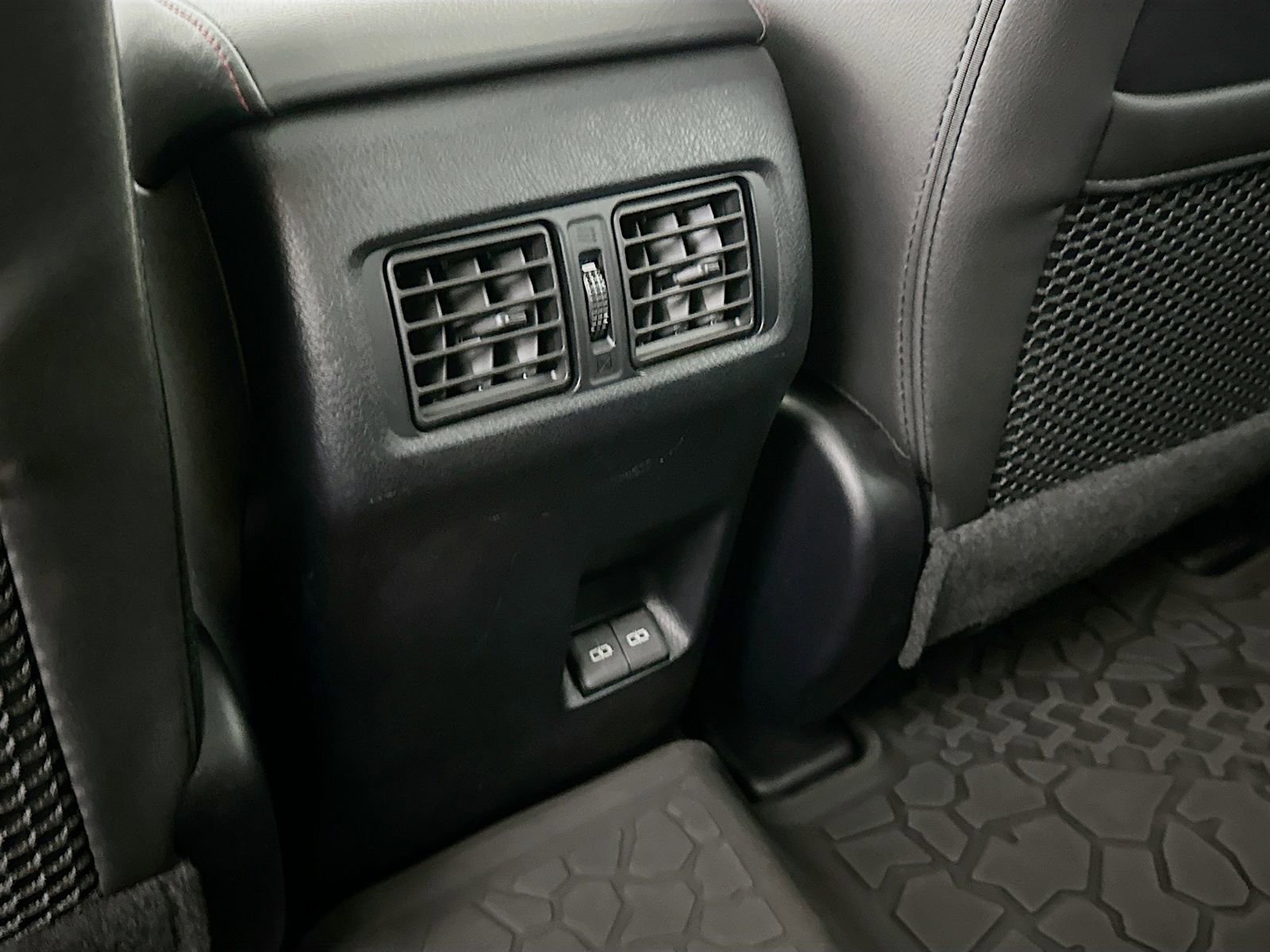 Used 2024 Toyota 4Runner TRD Pro AWD/4WD image 27