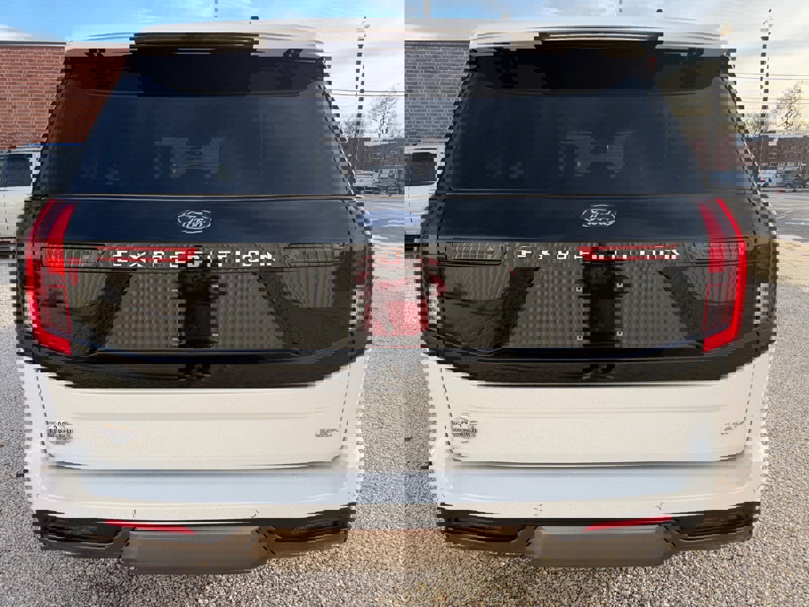 Used 2025 Ford Expedition Max King Ranch image 4