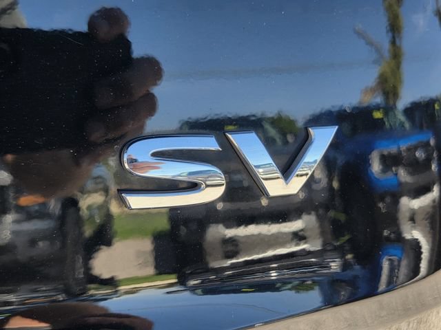 Used 2023 Nissan Rogue SV FWD image 16