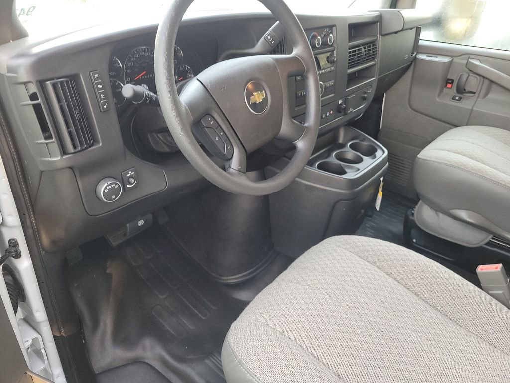 New 2025 Chevrolet Express 3500 w/ Power Convenience Package image 2