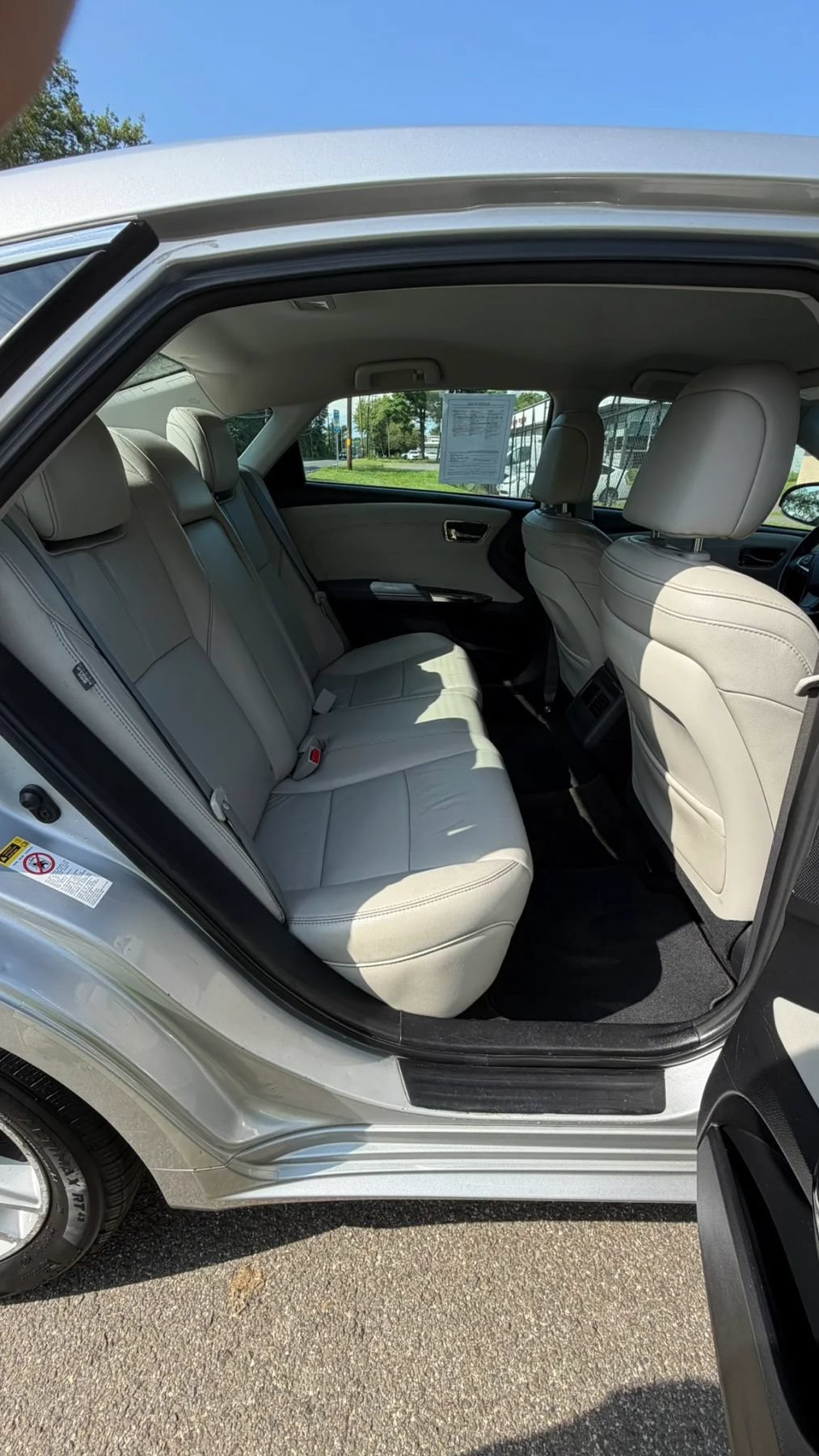 Used 2013 Toyota Avalon XLE FWD image 13