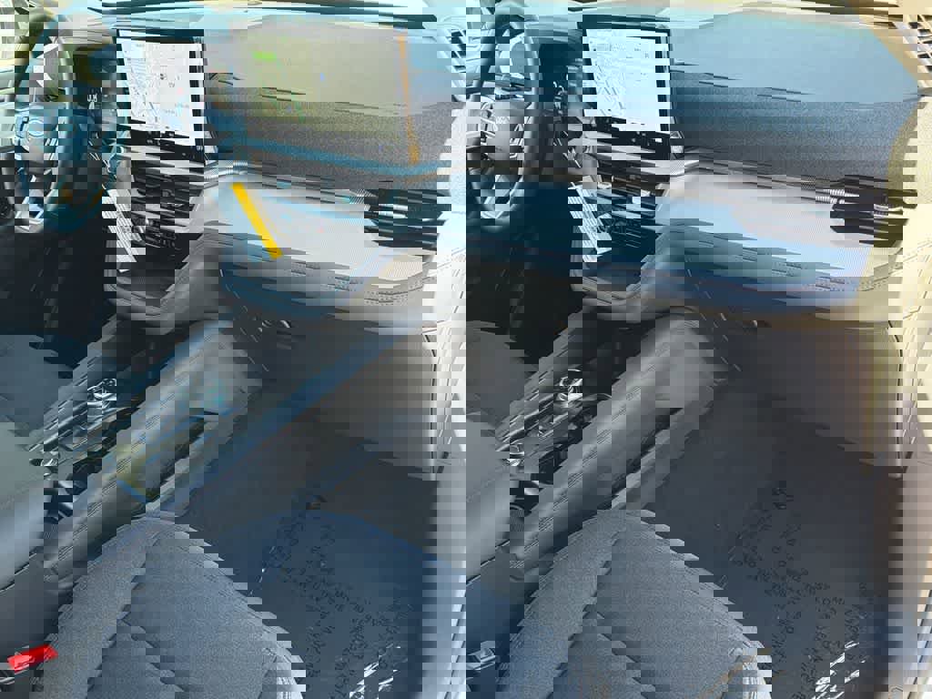 New 2026 Ford Explorer Active image 13