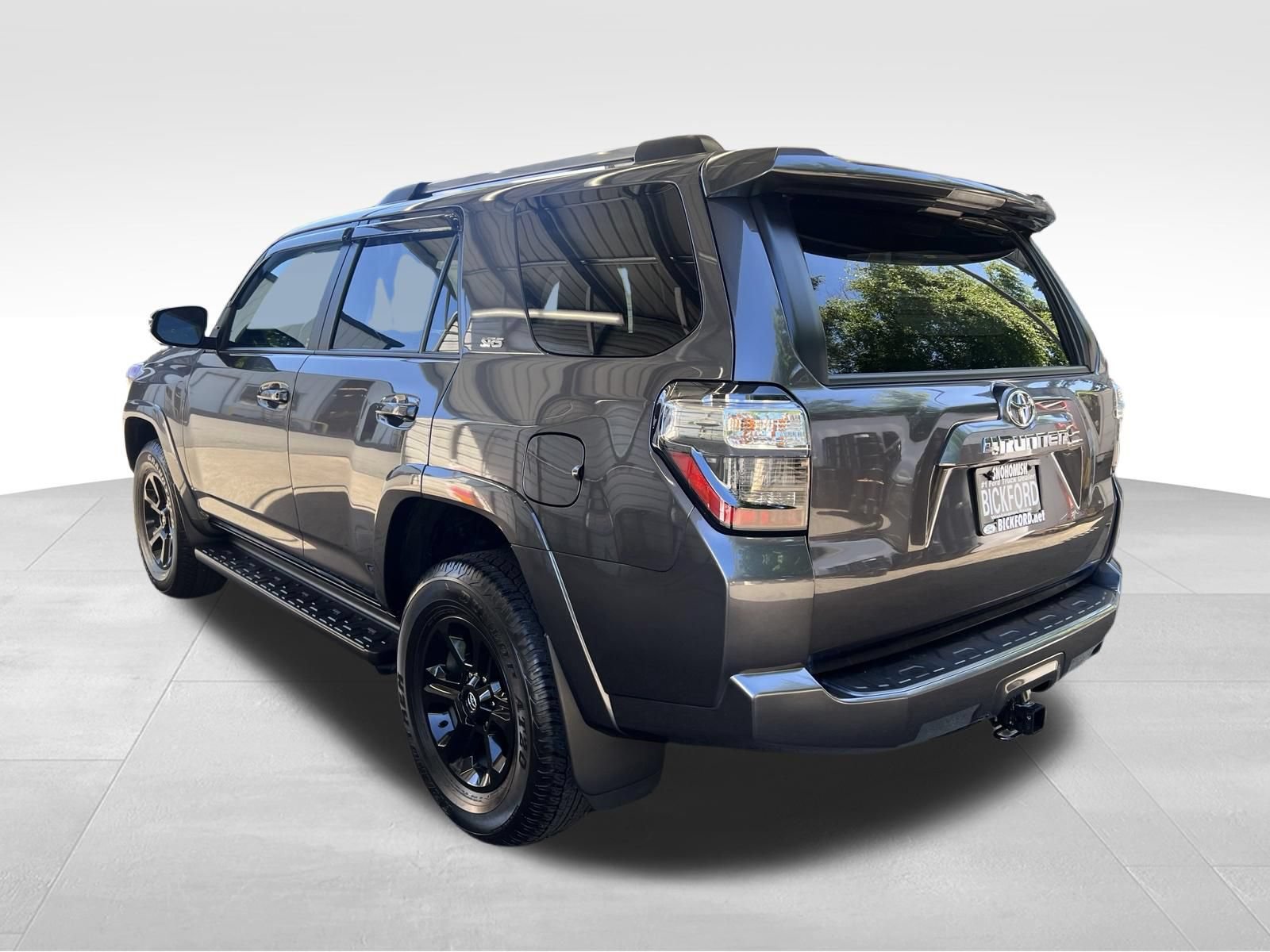 Used 2023 Toyota 4Runner SR5 Premium AWD/4WD image 8