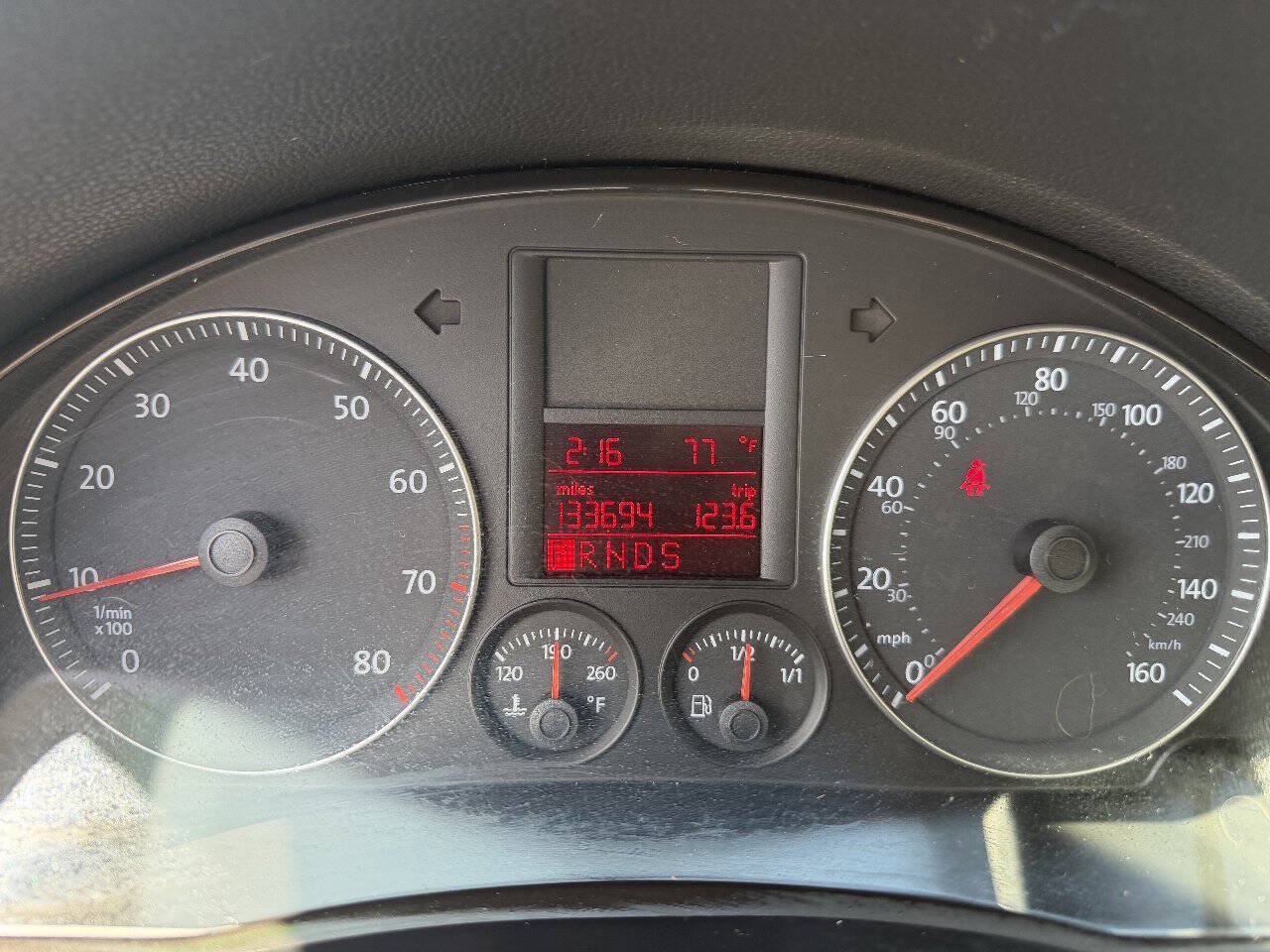 Used 2008 Volkswagen Jetta Wolfsburg Edition FWD image 10