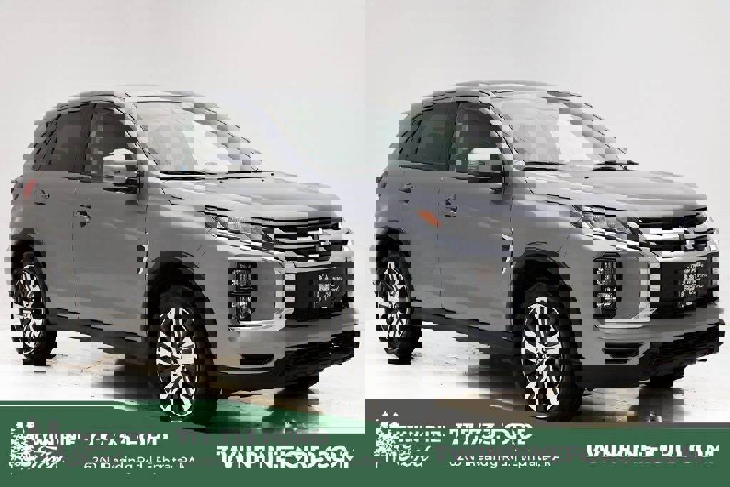 Used 2025 Mitsubishi Outlander Sport AWD image 1