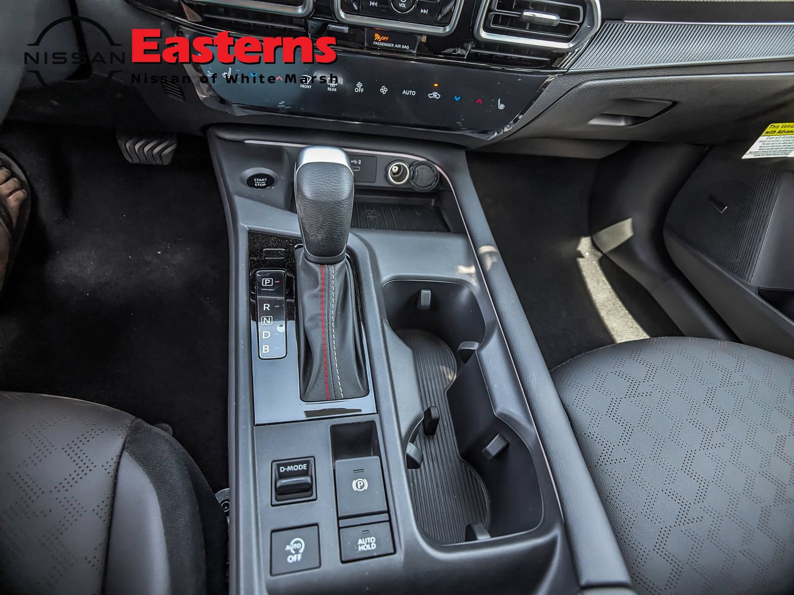 New 2026 Nissan Sentra SR w/ SR Premium Package FWD image 14