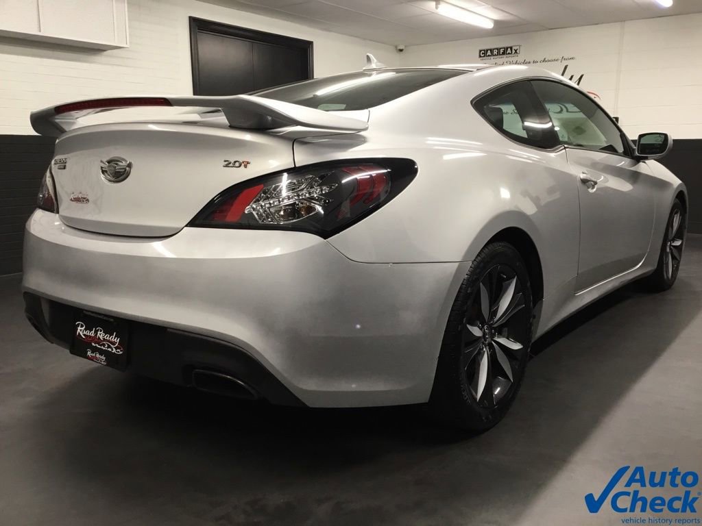 Used 2012 Hyundai Genesis 2.0T image 10