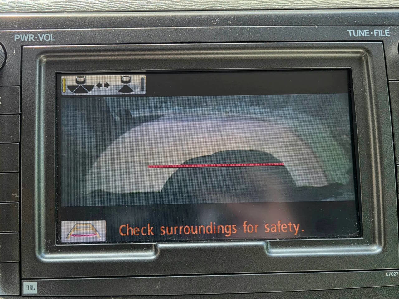 Used 2013 Toyota Sienna XLE image 34