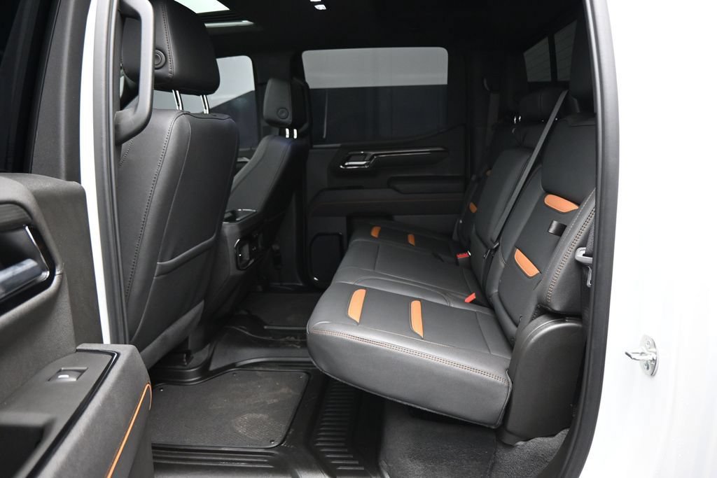 Used 2025 GMC Sierra 1500 AT4 w/ AT4 Preferred Package AWD/4WD image 27