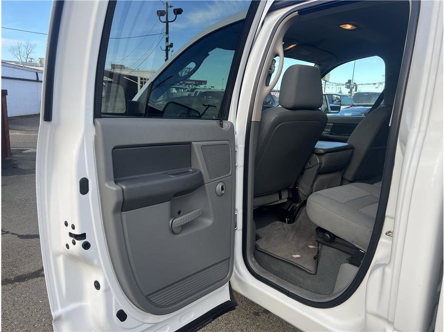 Used 2007 Dodge Ram 2500 Truck SLT w/ Quad Cab Big Horn Value Group AWD/4WD image 15
