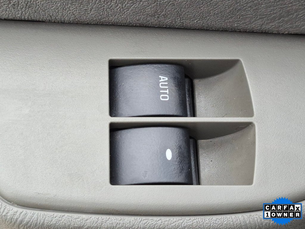 Used 2017 Chevrolet Express 3500 LT w/ LT Preferred Equipment Group image 12