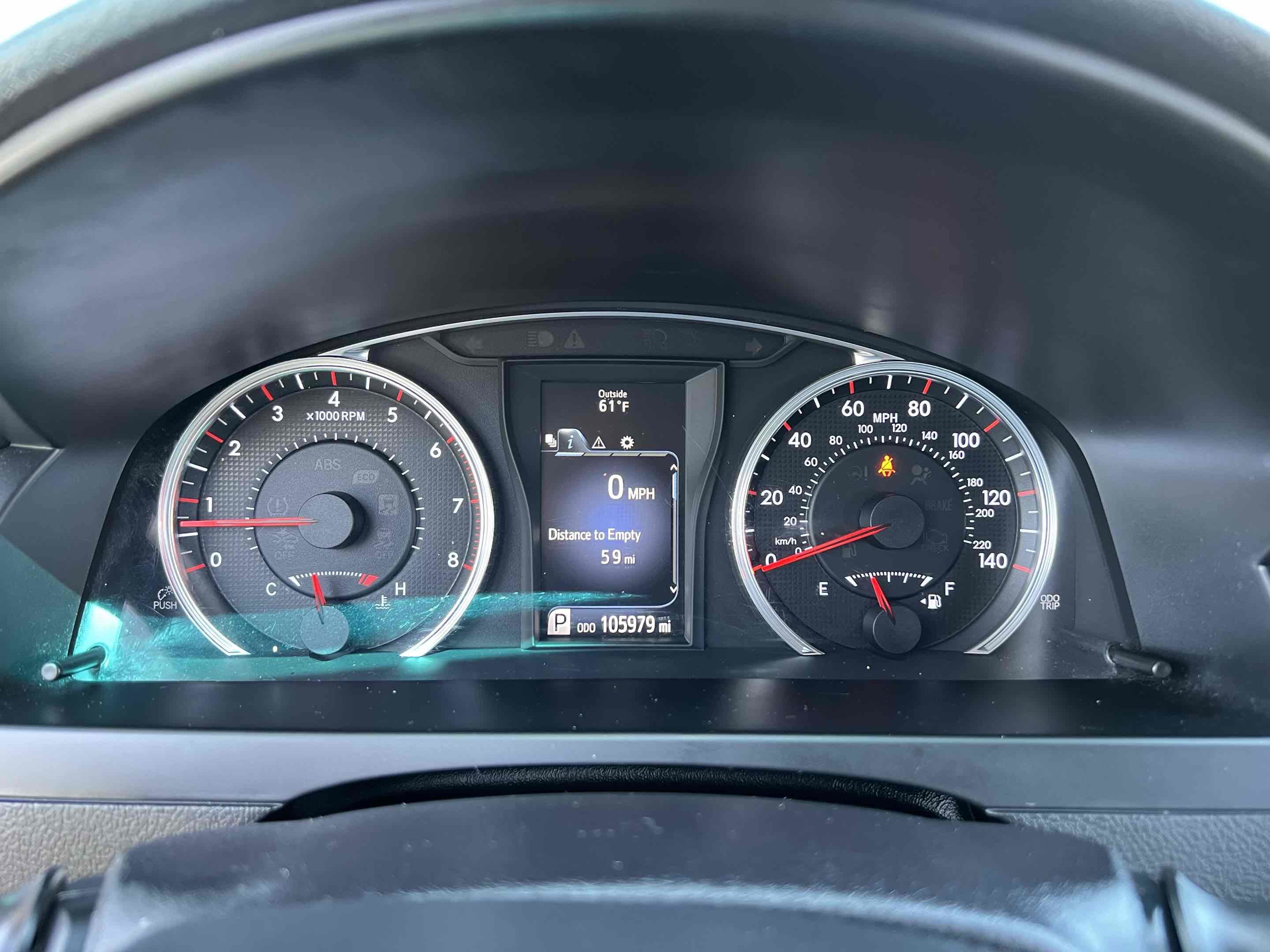 Used 2017 Toyota Camry SE w/ Moonroof Package FWD image 7