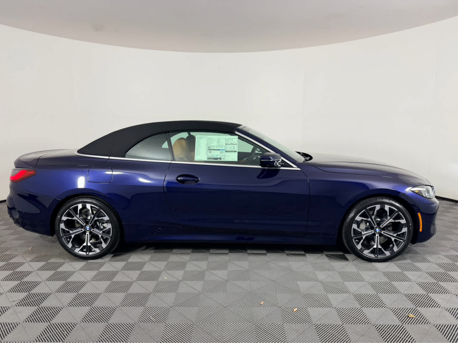 New 2027 BMW 430i Convertible w/ Premium Package RWD image 2