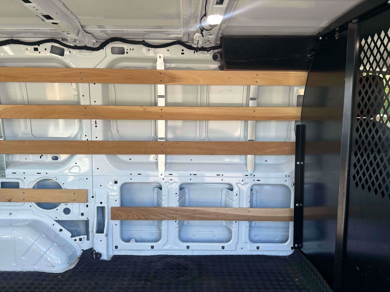 Used 2025 Ford Transit 250 Low Roof w/ Exterior Upgrade Package RWD image 16