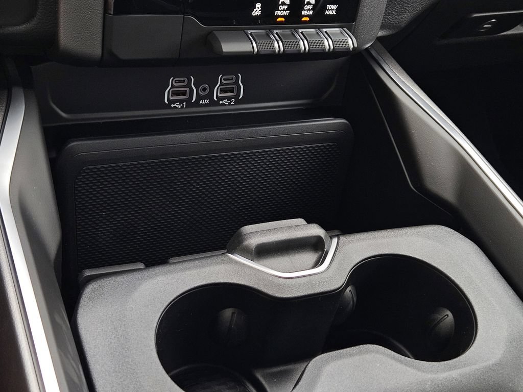New 2026 RAM 1500 Express AWD/4WD image 20