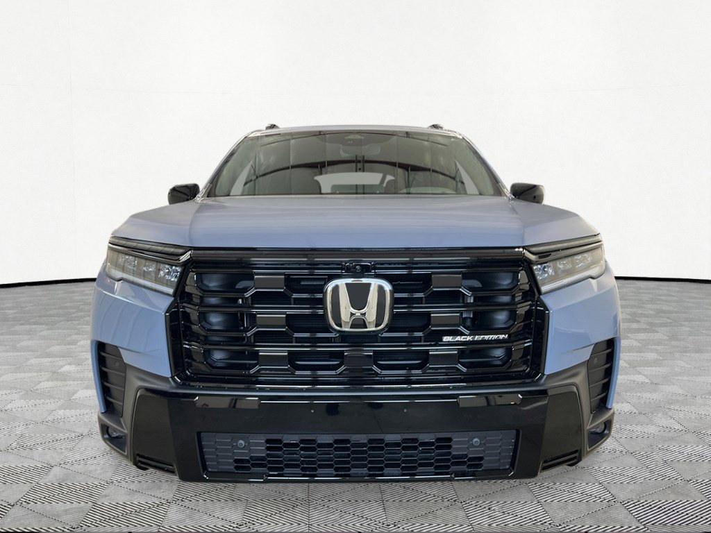 New 2026 Honda Pilot Black Edition image 2