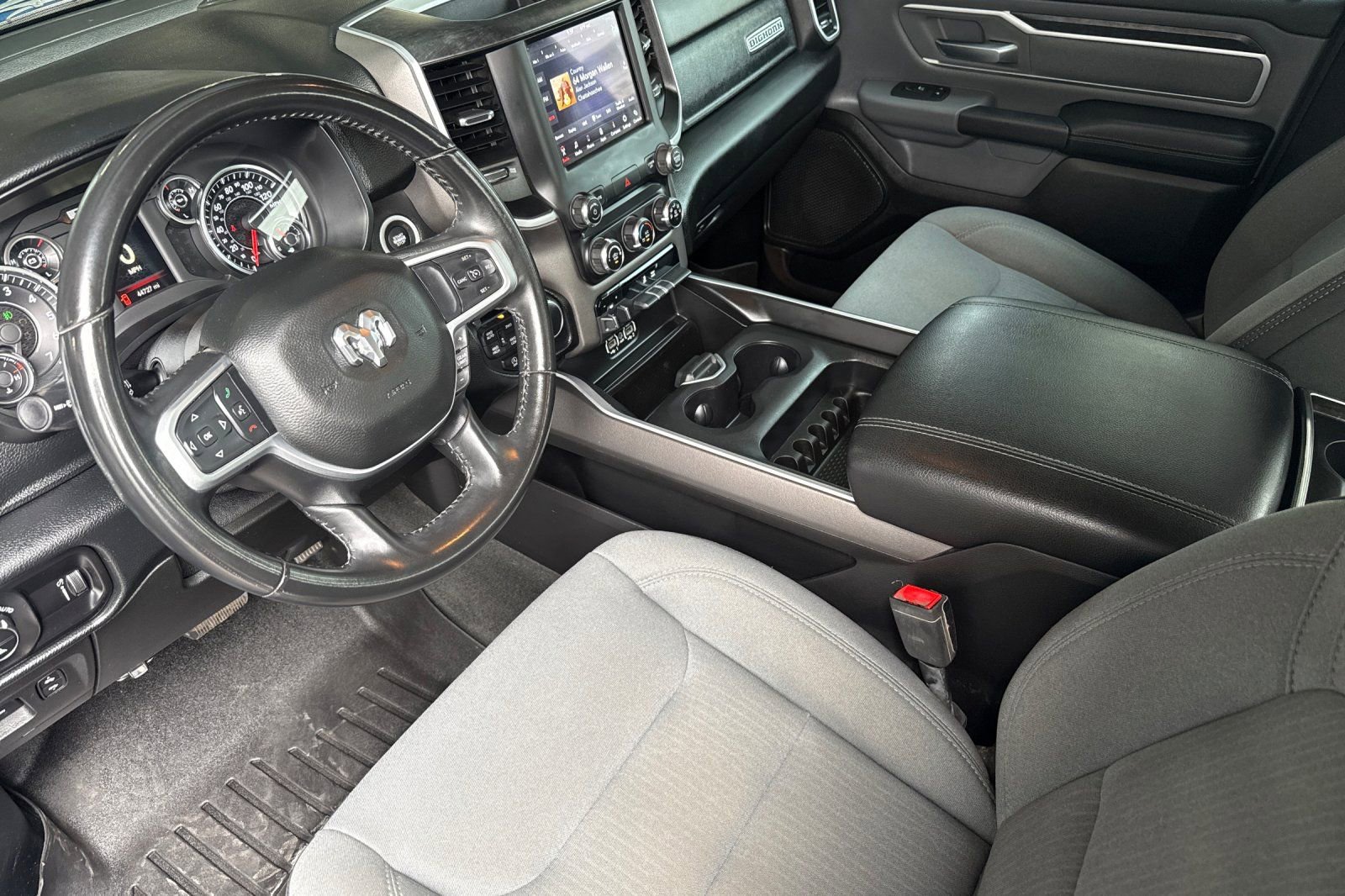 Used 2020 RAM 1500 Big Horn AWD/4WD image 9