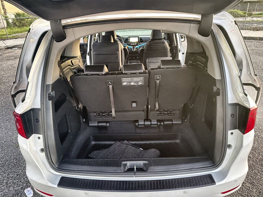 Used 2023 Honda Odyssey Elite image 21