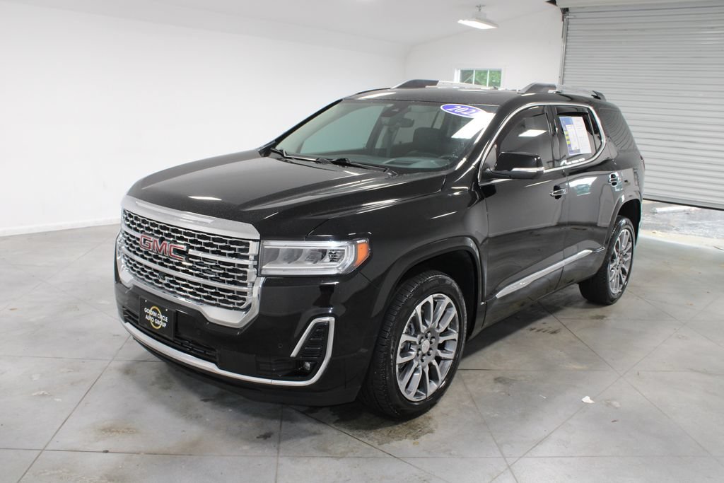 Used 2021 GMC Acadia Denali w/ Denali Technology Package FWD image 4