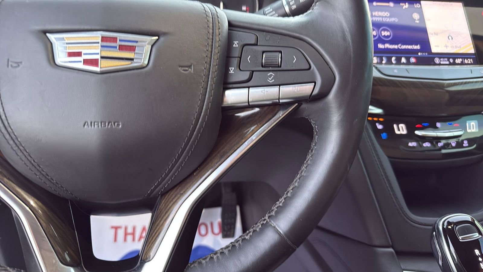 Used 2022 Cadillac XT6 Premium Luxury w/ Platinum Package image 14