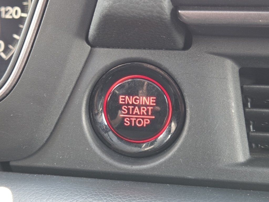 Certified 2025 Honda Pilot TrailSport image 46