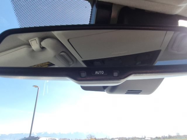 Used 2022 Toyota 4Runner SR5 Premium w/ Moonroof Package AWD/4WD image 39
