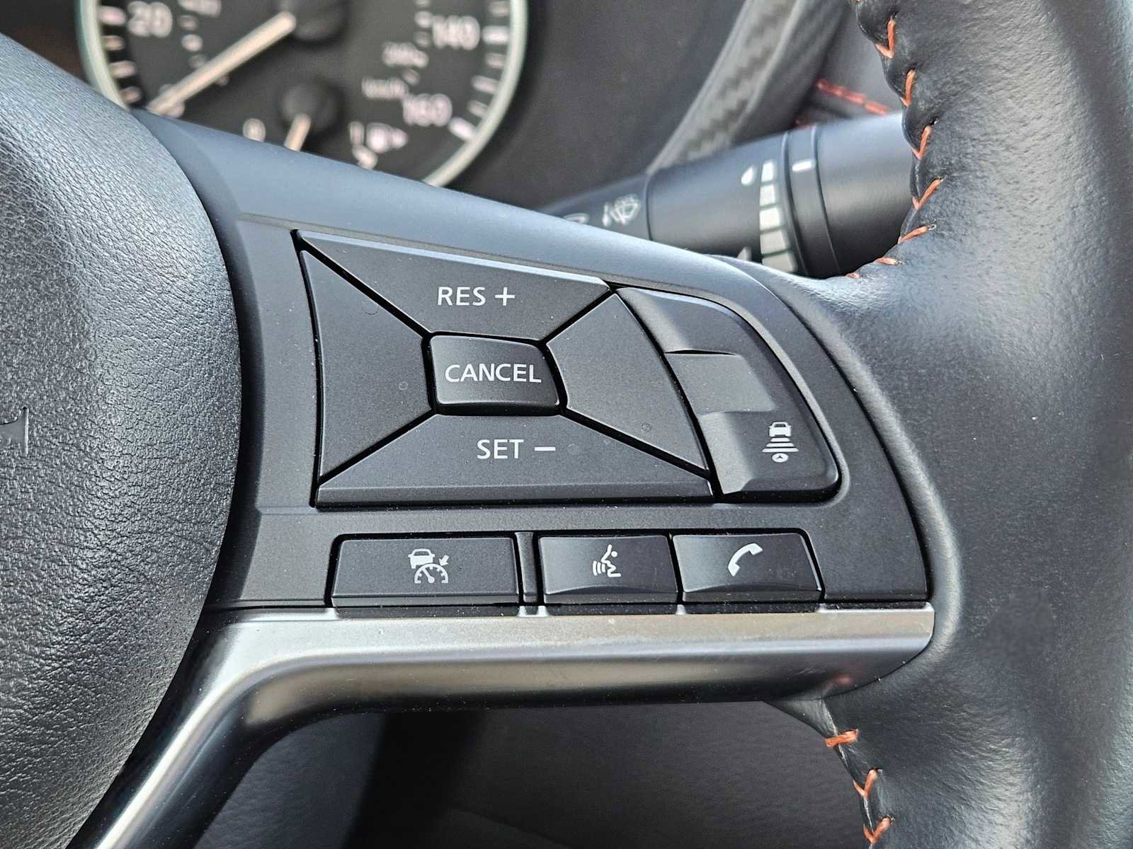 Used 2024 Nissan Sentra SR FWD image 17
