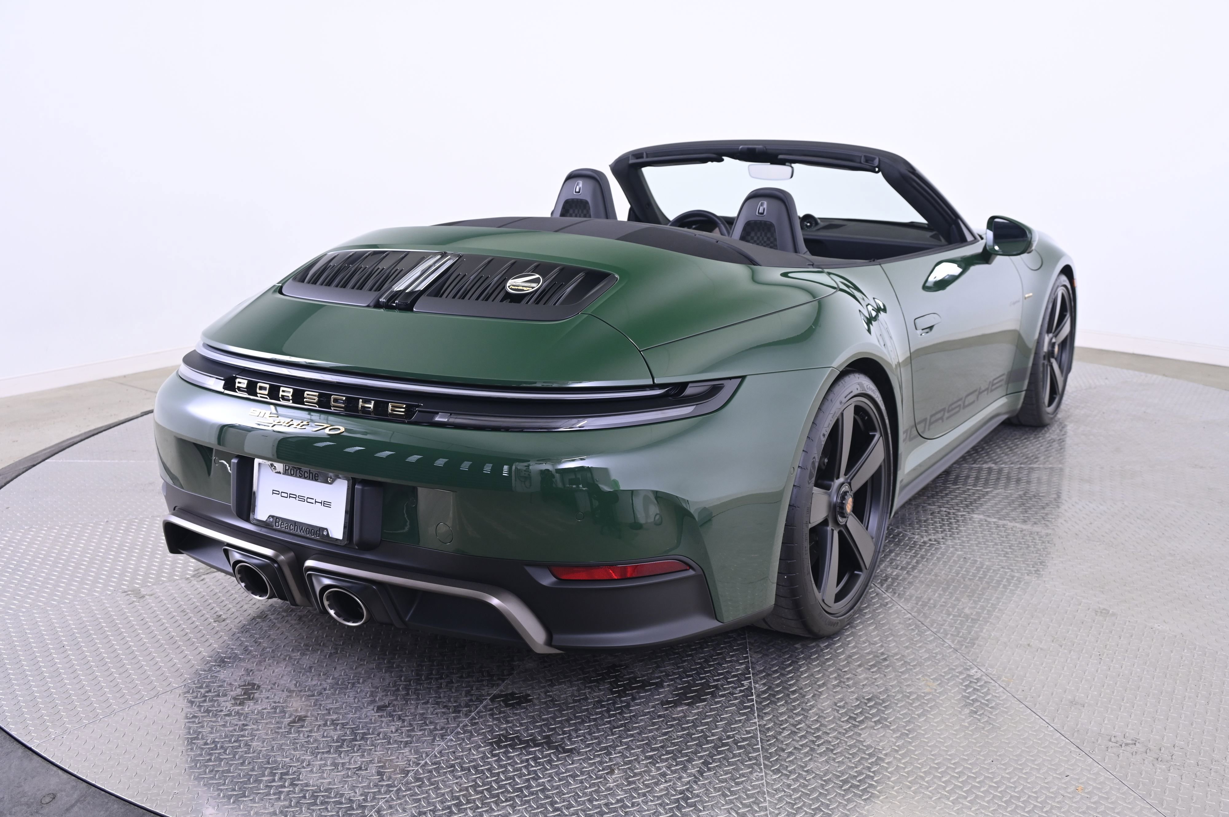 Certified 2026 Porsche 911 GTS image 7