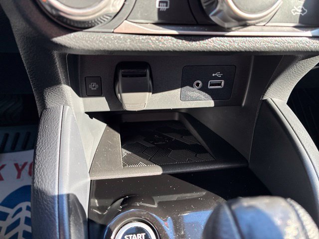 Certified 2025 Nissan Versa SV w/ Trunk Package FWD image 31
