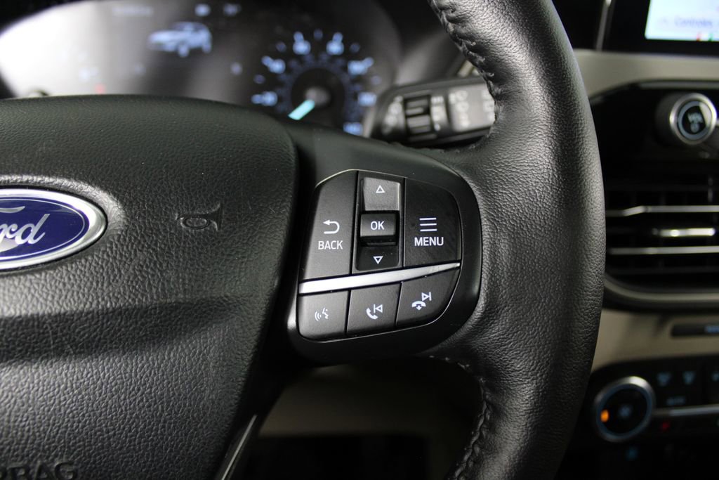 Used 2020 Ford Escape SEL image 26