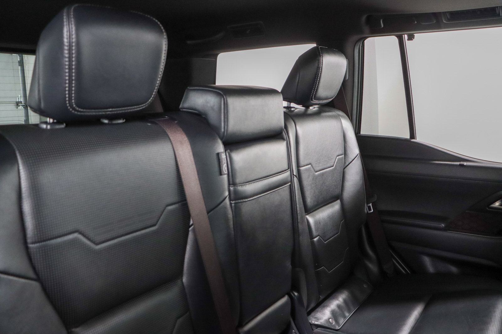 Used 2024 Lexus GX 550 w/ Accessory Package (31) AWD/4WD image 31
