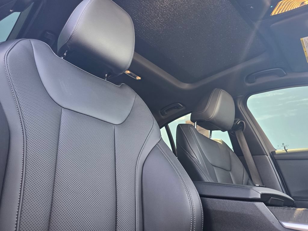 Used 2024 BMW 330i Sedan RWD image 22