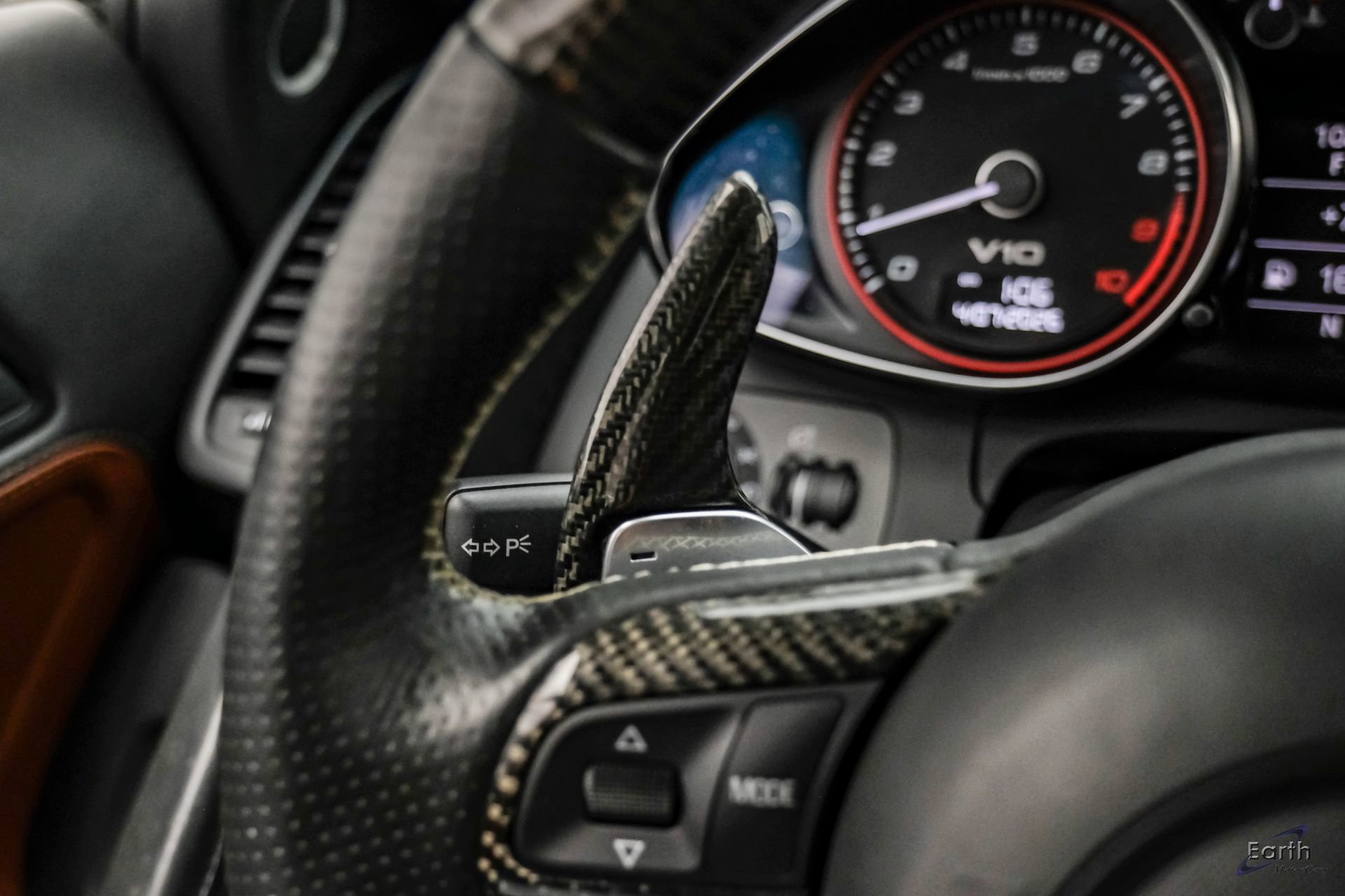 Used 2010 Audi R8 V10 image 50