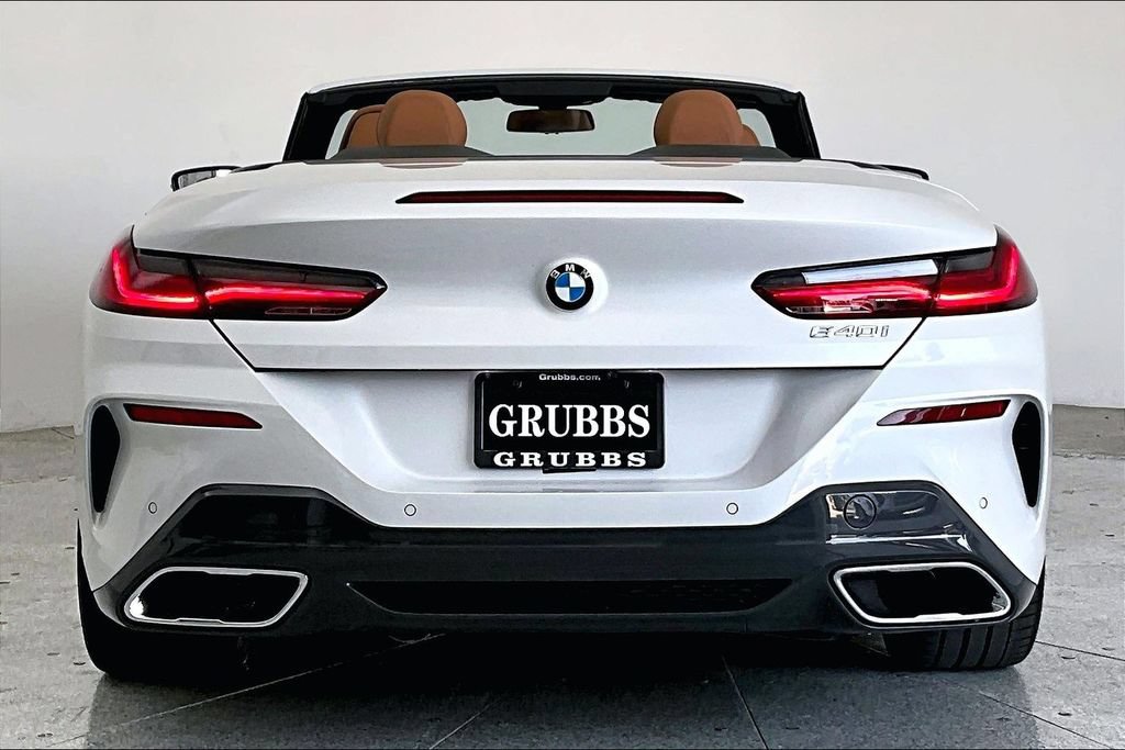 Used 2026 BMW 840i Convertible RWD image 5