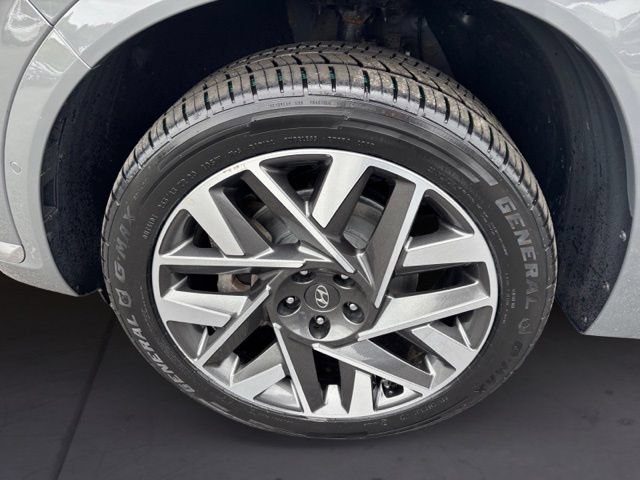 Used 2023 Hyundai Santa Fe Calligraphy AWD/4WD image 9