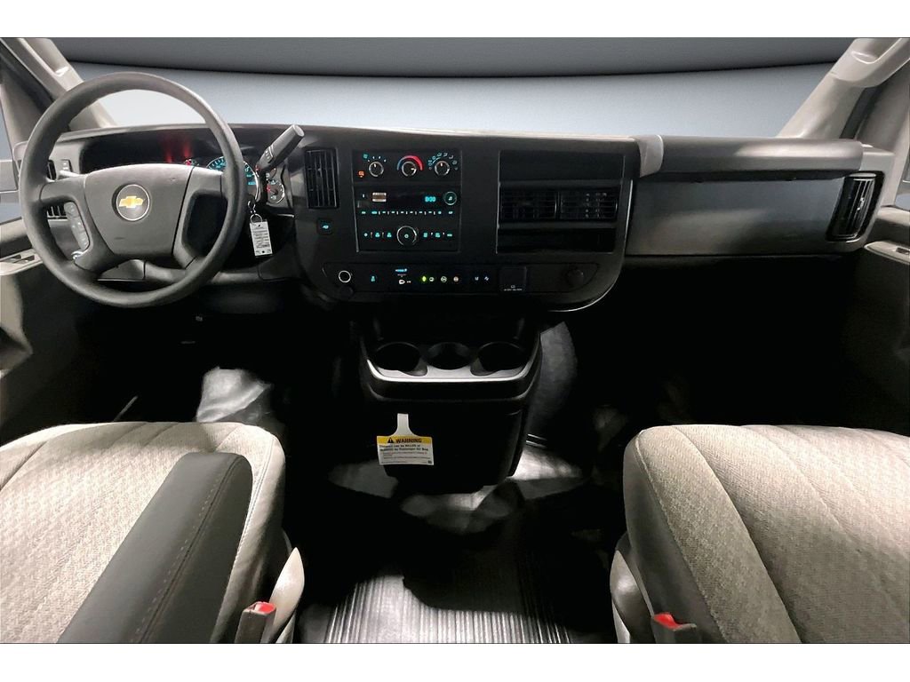 New 2025 Chevrolet Express 2500 image 6
